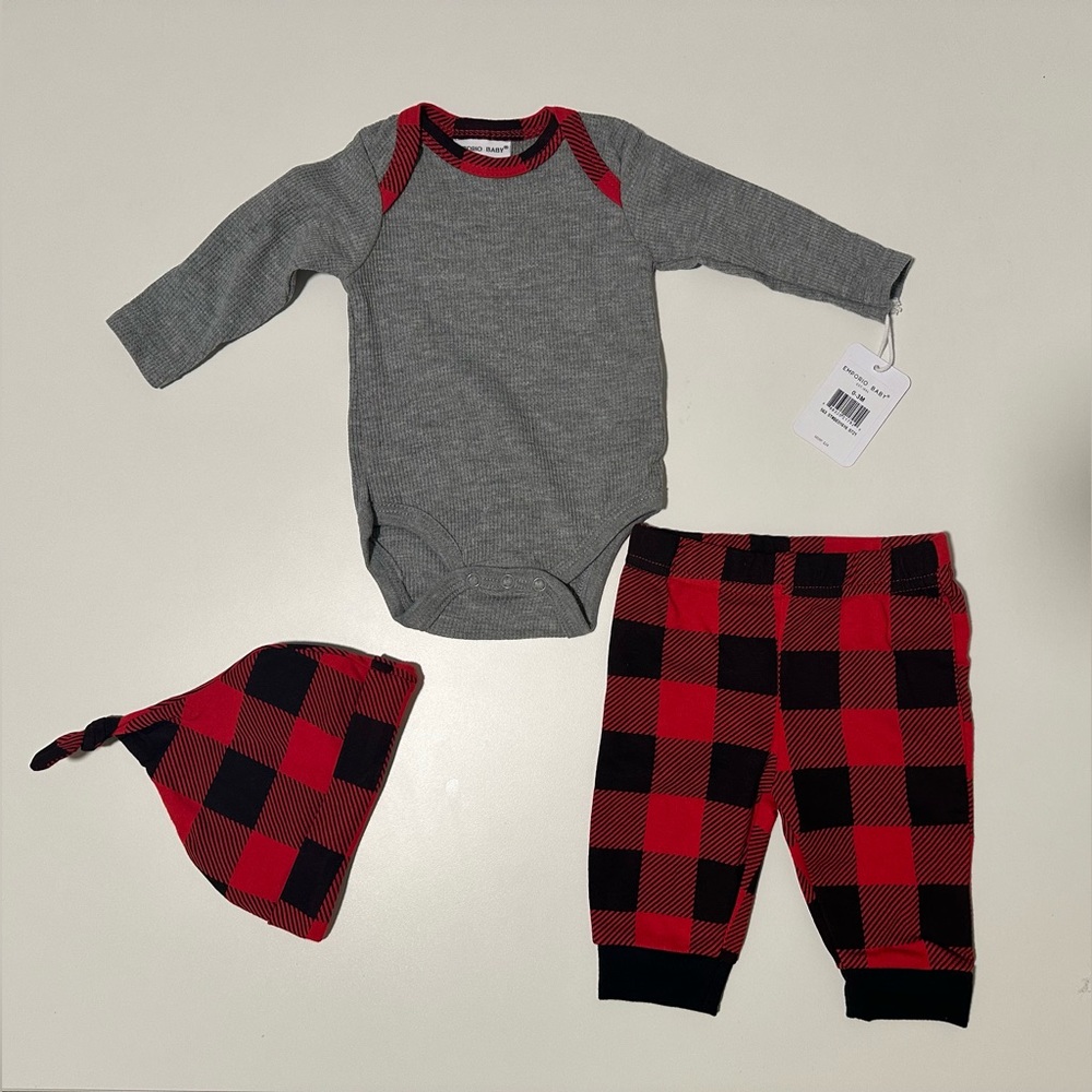 NWT Emporio Baby 0-3M 3pc Set Holiday Outfit Red and Black Plaid